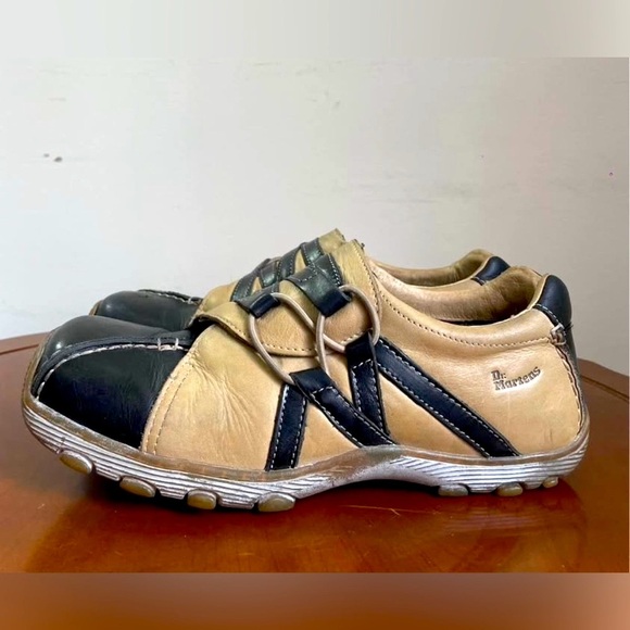 Vintage Unisex Dr. Martens 8B25 Tan Leather Comfort Walking Shoes | US 7 - Picture 4 of 8